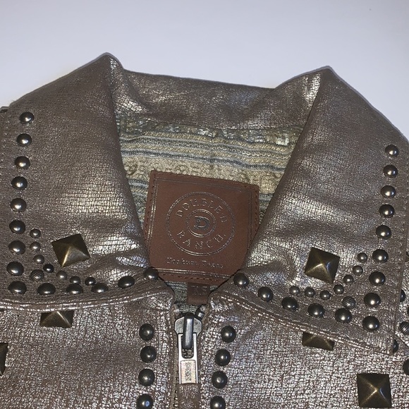 Double D Ranch Studded Gold Crackled Leather Jacket - Women’s Size XS - Picture 13 of 14